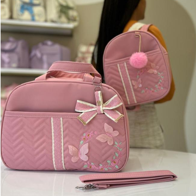 Bolsa Maternidade  com laço rosa de costas 
