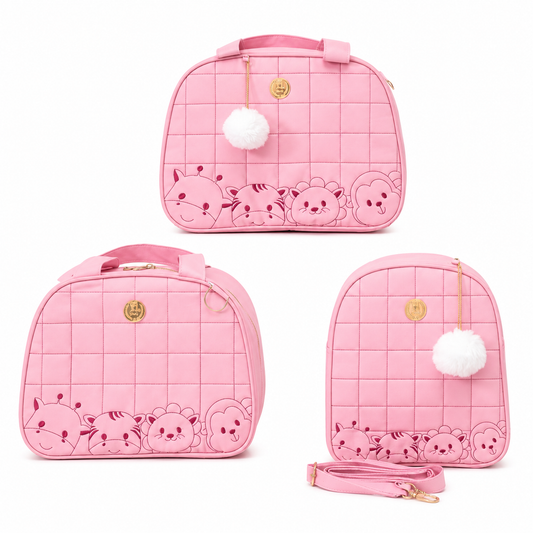 Kit de três bolsas maternidade rosa com bordados de animais e detalhes acolchoados.