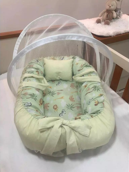 Ninho Redutor de Berço com Mosquiteiro e Travesseiro – Conforto e Segurança para Bebê